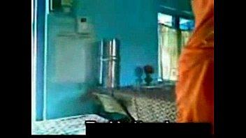 Orange Saree Aunty with Uncle ... - XVIDEOS.COM